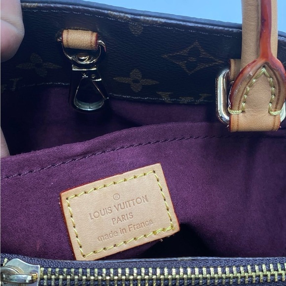 Louis Vuitton Brown Monogram Shoulder Bag - Picture 5 of 8